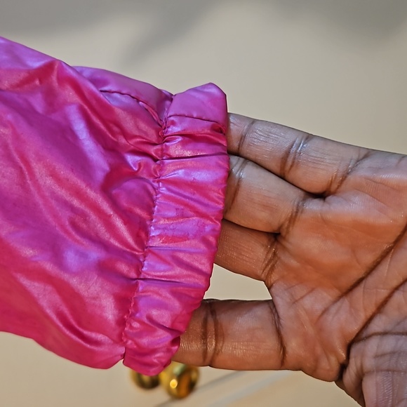 Little girls Hollister wind breaker - Picture 3 of 15